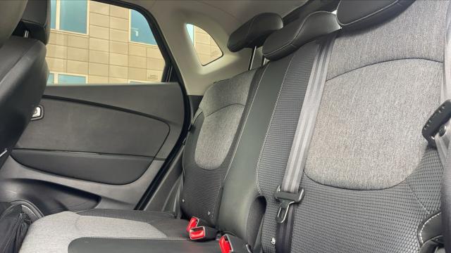 Renault Captur image 2