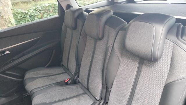Peugeot 5008 image 8