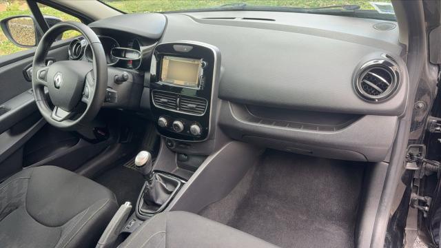 Renault Clio image 2