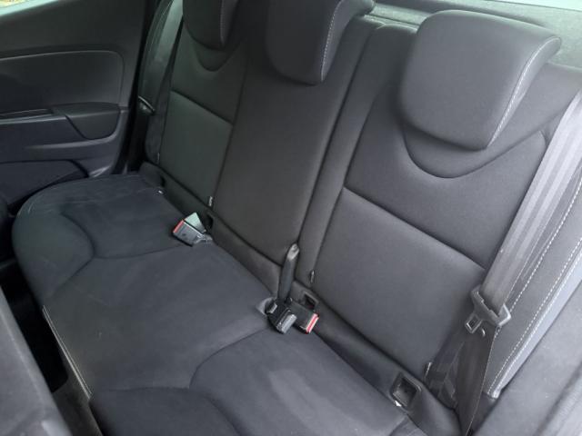 Renault Clio image 8