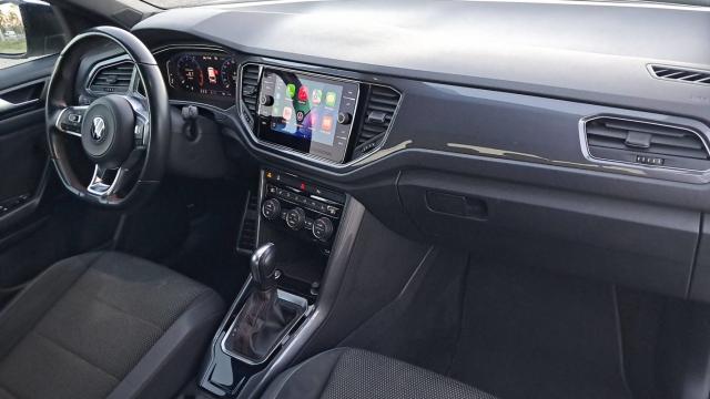 Volkswagen T-Roc image 2