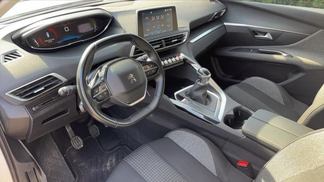 Peugeot 3008 image 6