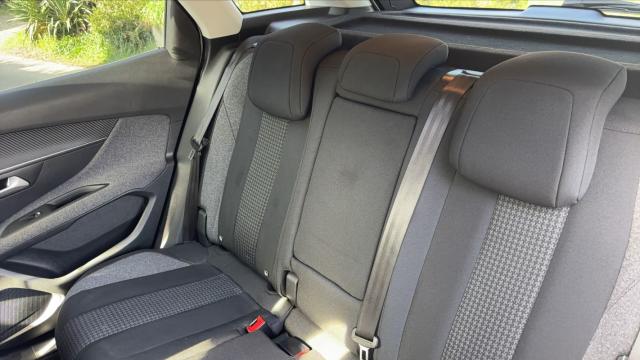 Peugeot 3008 image 5