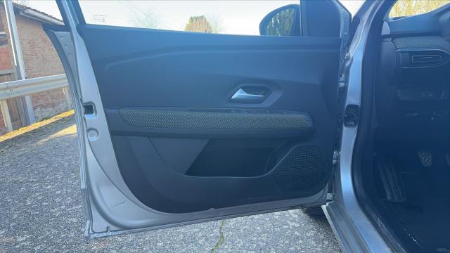 Dacia Sandero image 1