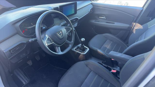 Dacia Sandero image 8
