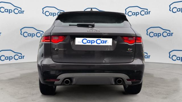 Jaguar F-Pace image 2