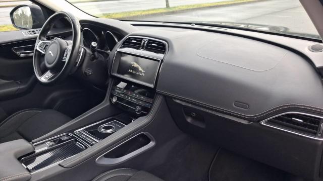Jaguar F-Pace image 9
