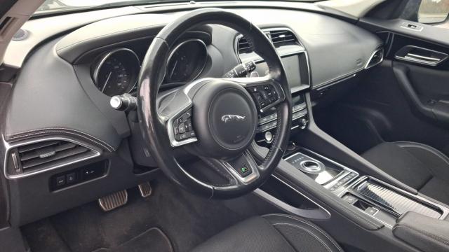 Jaguar F-Pace image 7