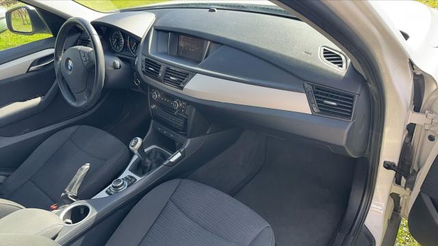 Bmw X1 image 6