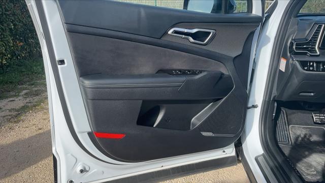 Kia Sportage image 9