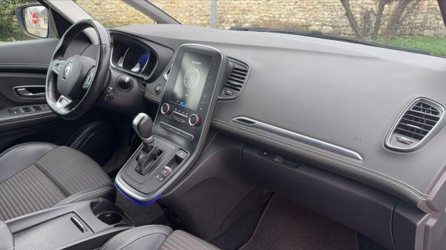 Renault Scénic image 2