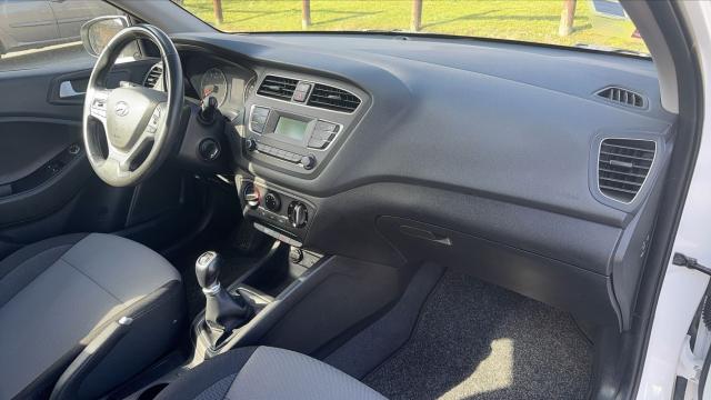 Hyundai I20 image 6