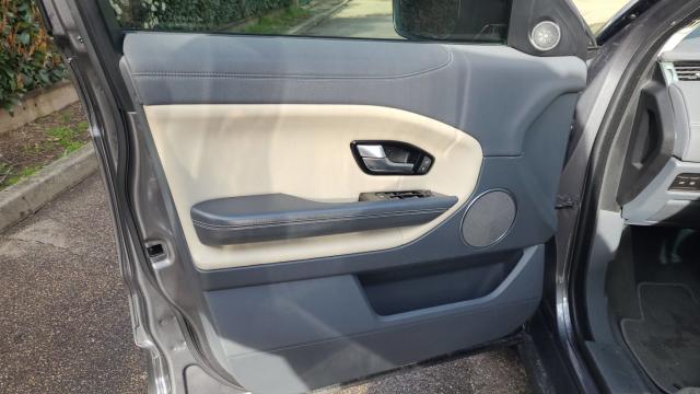 Land Rover Range Rover Evoque image 1