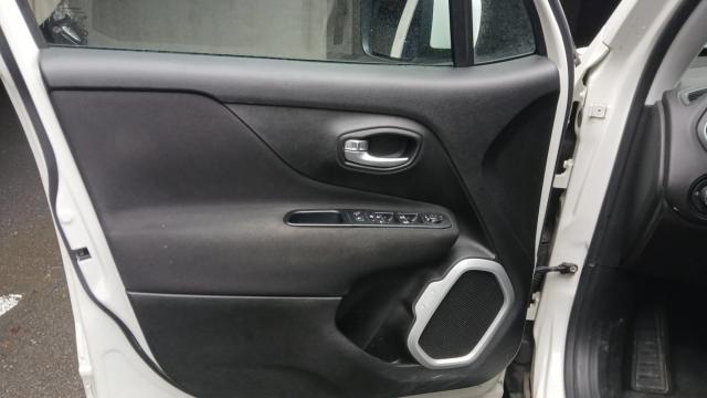 Jeep Renegade image 1