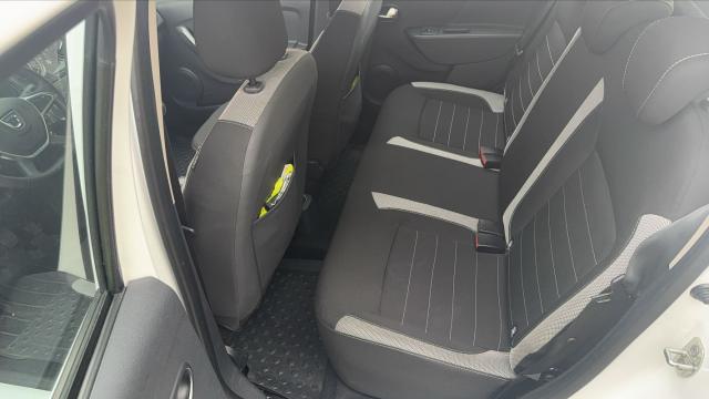 Dacia Sandero image 9