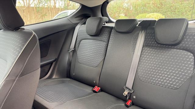 Ford Fiesta image 8
