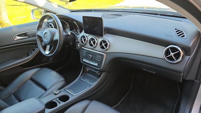 Mercedes Benz Classe Gla image 5