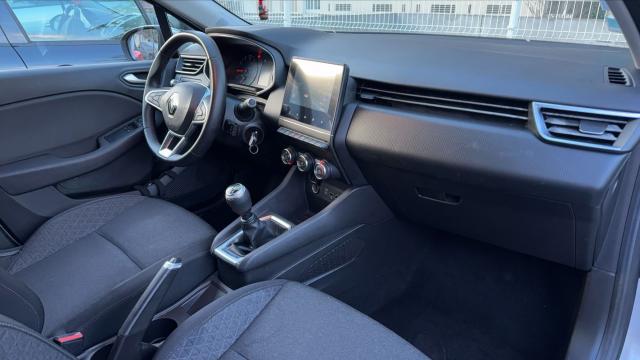 Renault Clio image 7