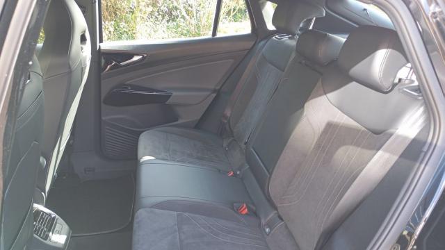 Volkswagen Id.5 image 4