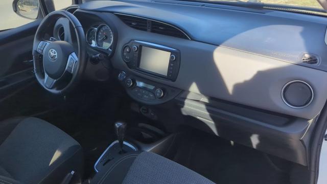 Toyota Yaris image 8