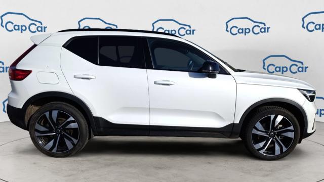 Volvo Xc40 image 2