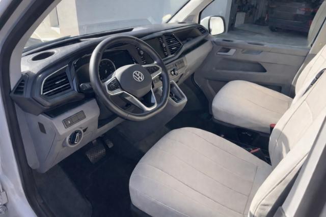 Volkswagen Transporter image 3
