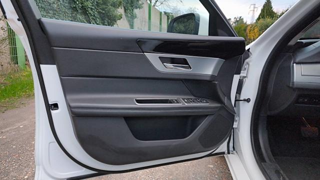 Jaguar Xf image 6