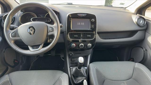 Renault Clio image 6