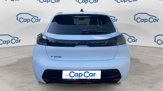 Peugeot E-208 image 8