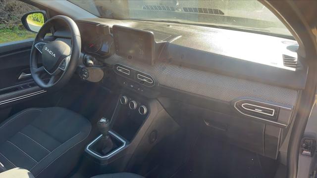 Dacia Jogger image 6