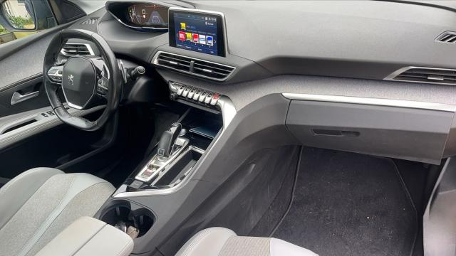 Peugeot 5008 image 7