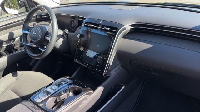 Hyundai Tucson image 8