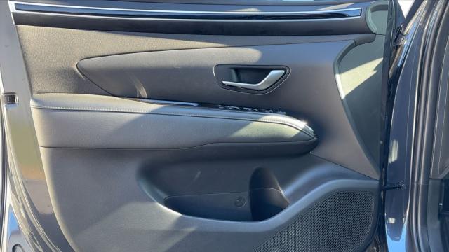 Hyundai Tucson image 5