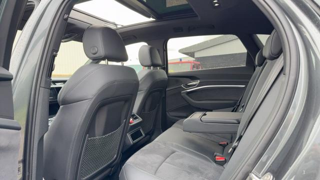 Audi E-Tron image 6