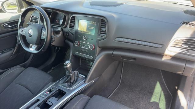 Renault Mégane image 2