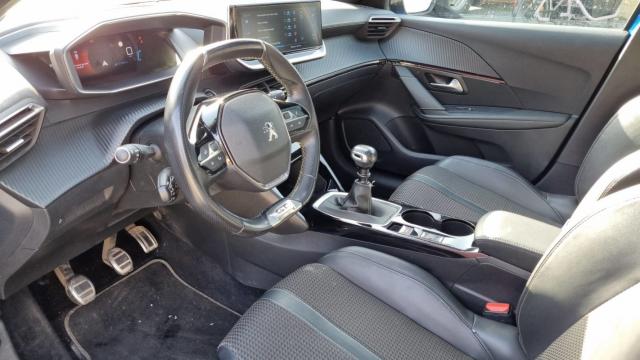 Peugeot 208 image 7