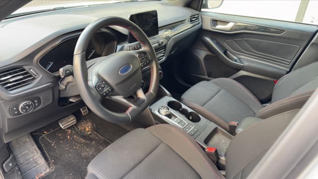 Ford Focus image 3