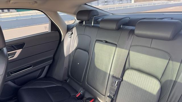 Jaguar Xf image 8