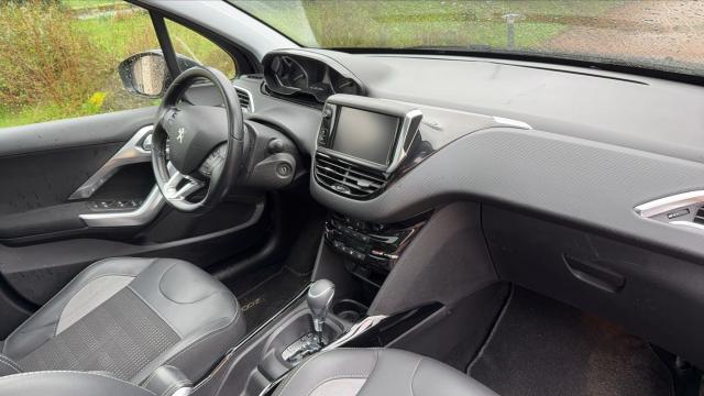 Peugeot 2008 image 4