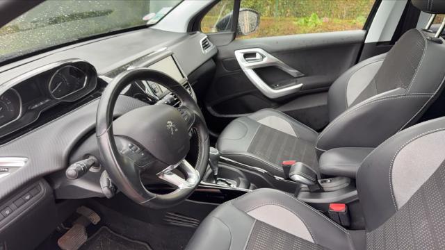Peugeot 2008 image 7