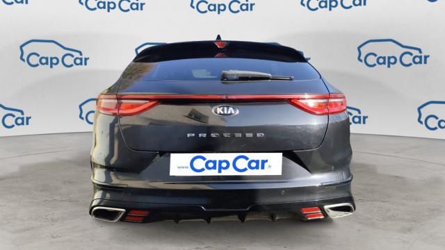 Kia Pro_cee'D image 9