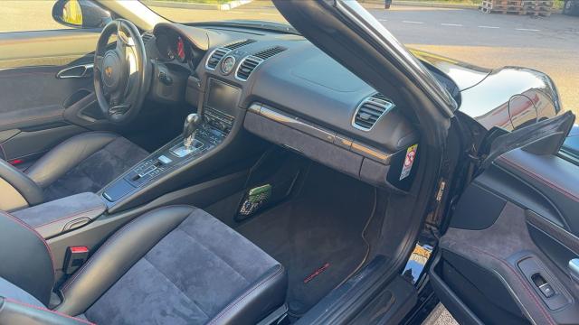 Porsche Boxster image 1