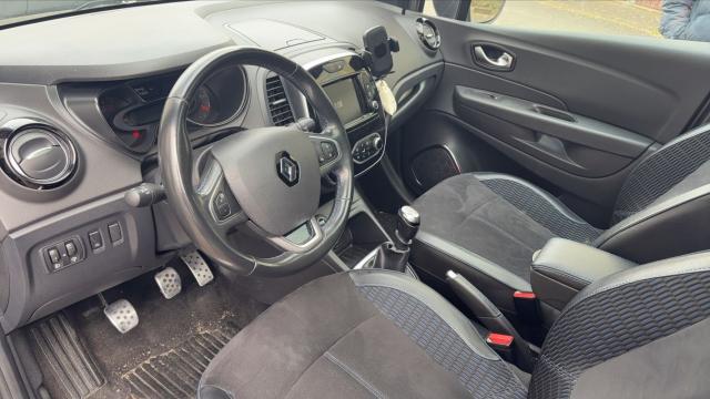 Renault Captur image 1