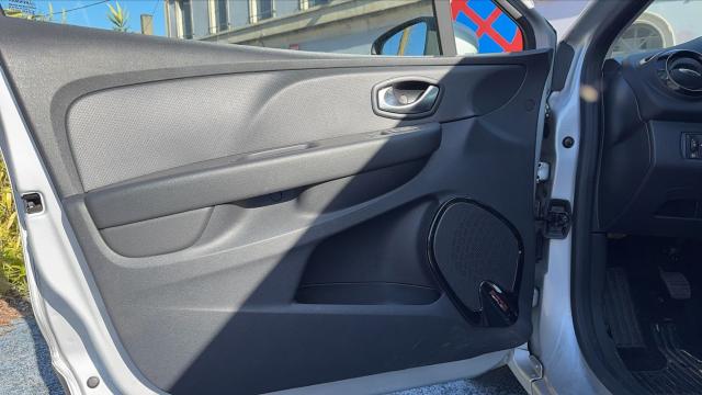 Renault Clio image 1