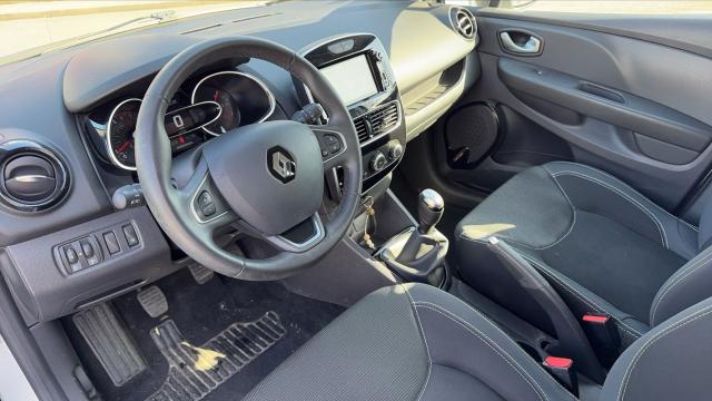 Renault Clio image 6