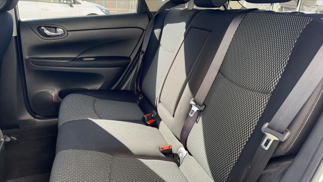 Nissan Pulsar image 6