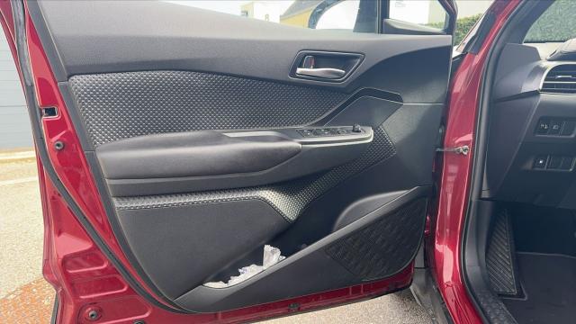 Toyota C-Hr image 3