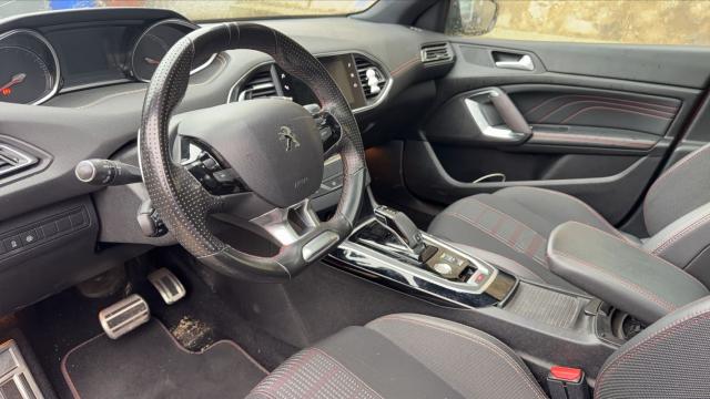 Peugeot 308 image 3