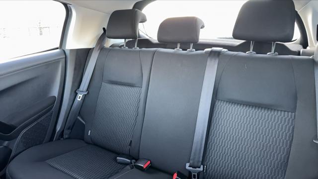 Peugeot 208 image 6