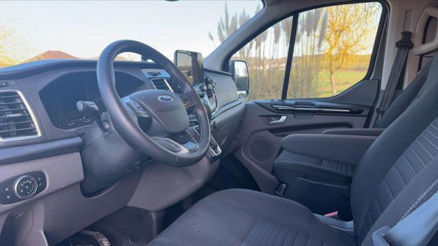 Ford Transit Custom Fourgon image 3